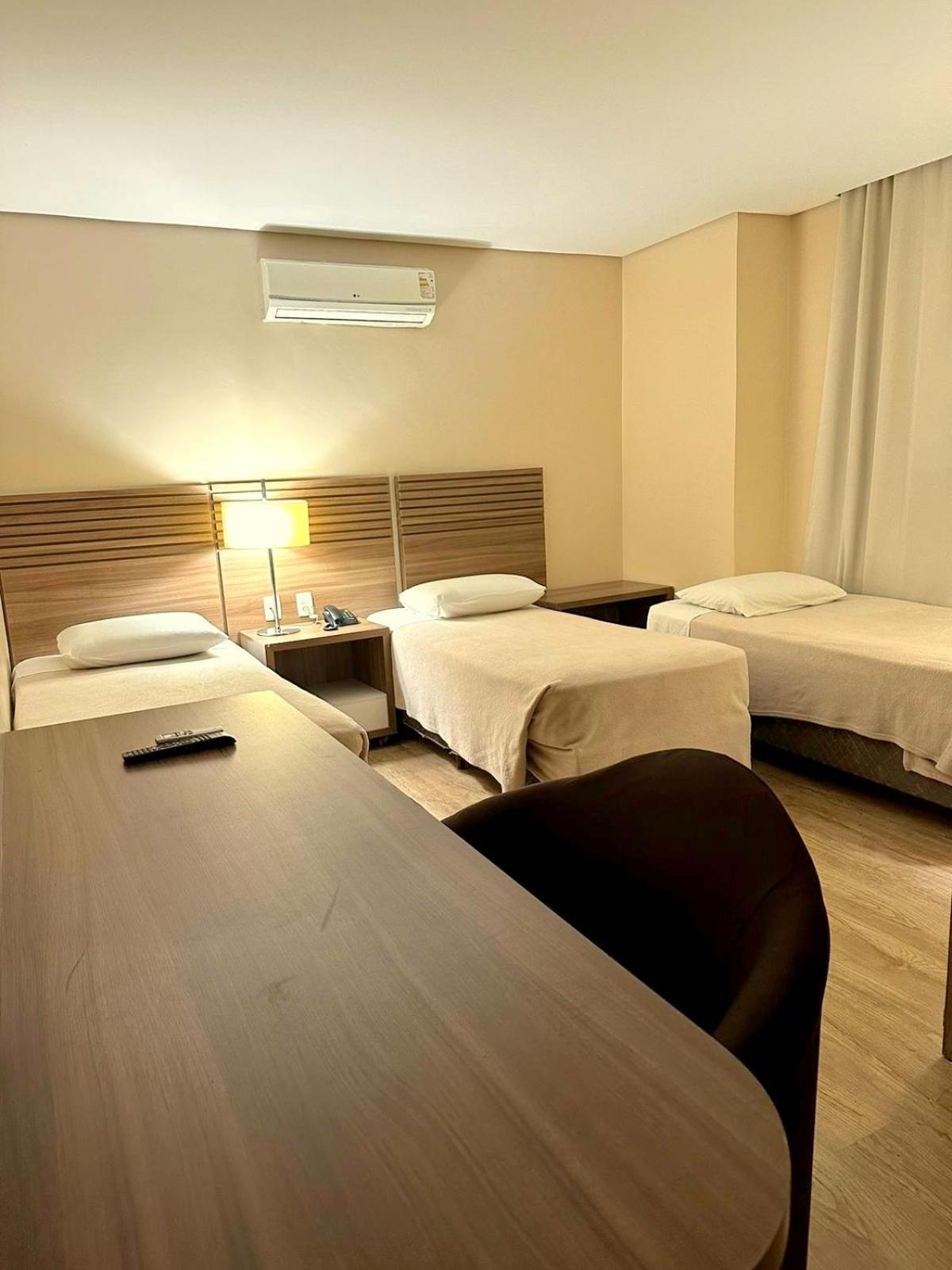 Umbu Hotel Porto Alegre - Centro Historico - Prox Aeroporto 15Min Room photo